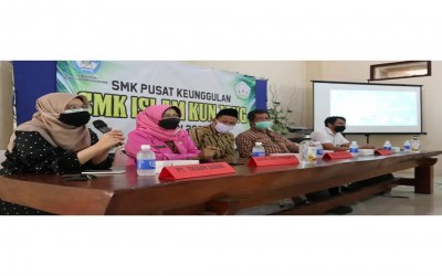 Sosialisasi SMK PK Kepada Warga Sekolah